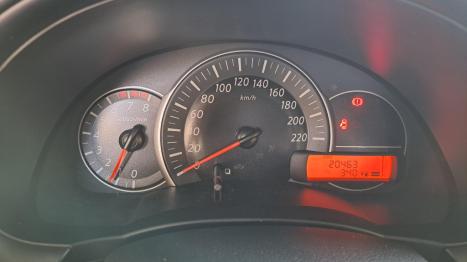 NISSAN Versa Sedan 1.0 4P FLEX S, Foto 10