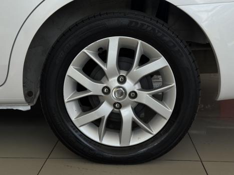 NISSAN Versa Sedan 1.6 16V 4P FLEX SL, Foto 12