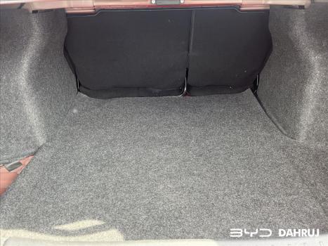 NISSAN Versa Sedan 1.6 16V 4P FLEX S, Foto 16