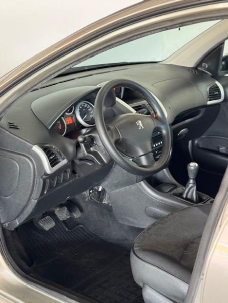 PEUGEOT 207 Hatch 1.4 XR FLEX, Foto 7
