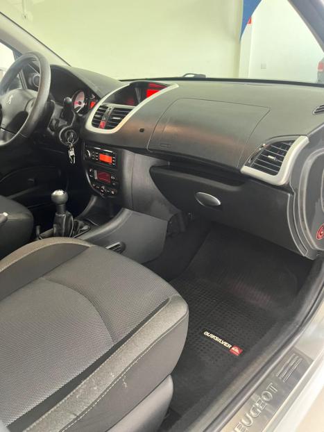 PEUGEOT 207 Hatch 1.6 16V 4P QUIKSILVER FLEX, Foto 13