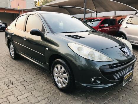 PEUGEOT 207 Sedan 1.4 4P PASSION XR FLEX, Foto 4