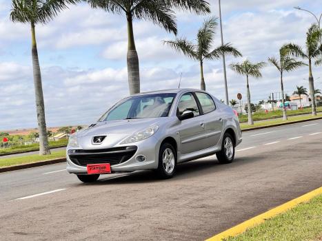 PEUGEOT 207 Sedan 1.4 4P PASSION SPORT XR FLEX, Foto 2