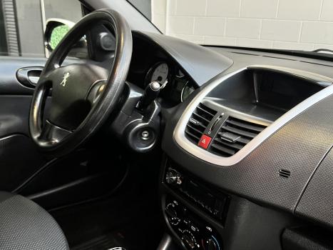 PEUGEOT 207 Sedan 1.4 4P PASSION XR FLEX, Foto 3