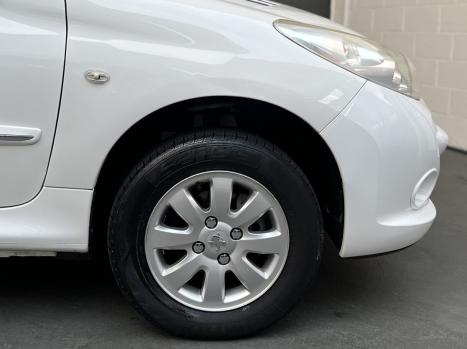 PEUGEOT 207 Sedan 1.4 4P PASSION XR FLEX, Foto 4
