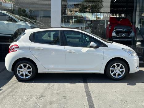 PEUGEOT 208 1.5 4P FLEX ALLURE, Foto 6