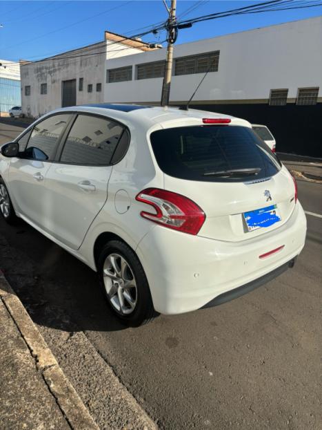 PEUGEOT 208 1.5 4P FLEX ALLURE, Foto 3