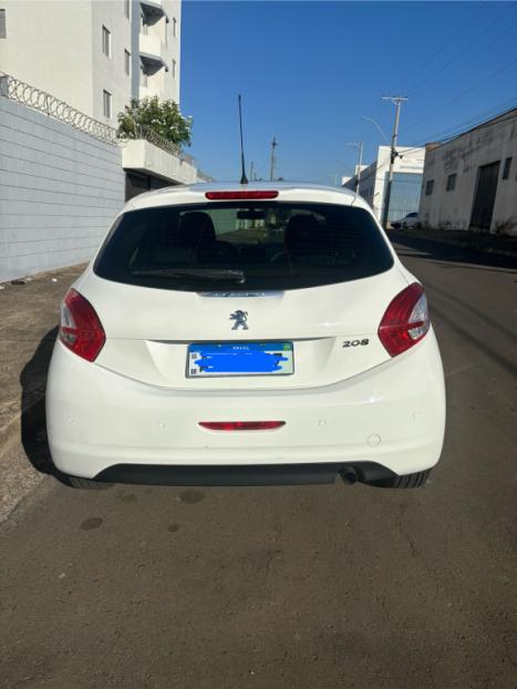 PEUGEOT 208 1.5 4P FLEX ALLURE, Foto 4