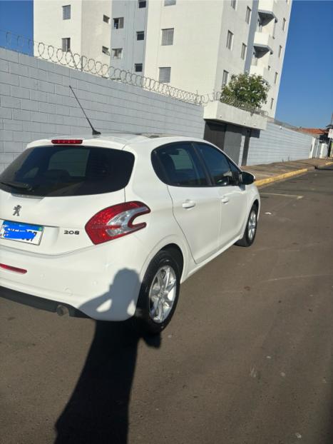PEUGEOT 208 1.5 4P FLEX ALLURE, Foto 5