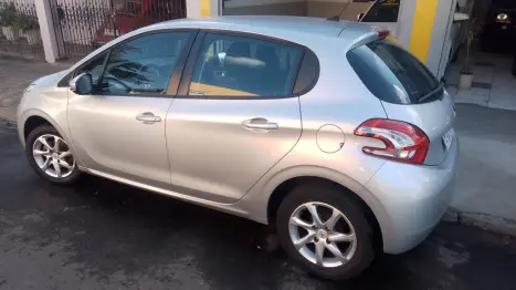 PEUGEOT 208 1.6 16V 4P FLEX LIKE PACK, Foto 4
