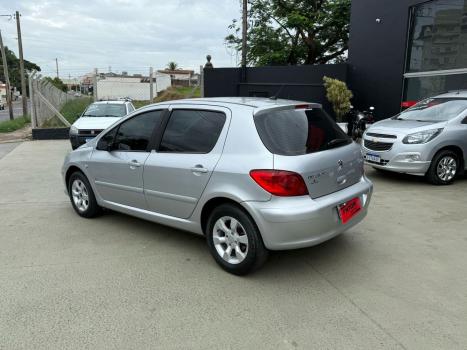 PEUGEOT 307 Hatch 1.6 16V 4P FLEX PRESENCE, Foto 6