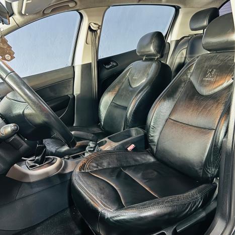 PEUGEOT 308 1.6 16V 4P FLEX ACTIVE, Foto 8