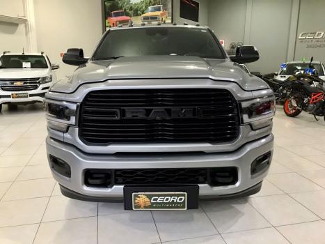 RAM 2500 6.7 I6 24V SLT CABINE DUPLA TURBO DIESEL NIGHT EDITION 4X4 AUTOMTICO, Foto 2