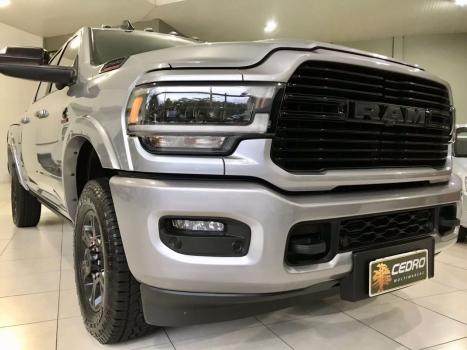 RAM 2500 6.7 I6 24V SLT CABINE DUPLA TURBO DIESEL NIGHT EDITION 4X4 AUTOMTICO, Foto 18