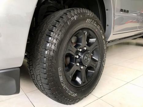 RAM 2500 6.7 I6 24V SLT CABINE DUPLA TURBO DIESEL NIGHT EDITION 4X4 AUTOMTICO, Foto 25