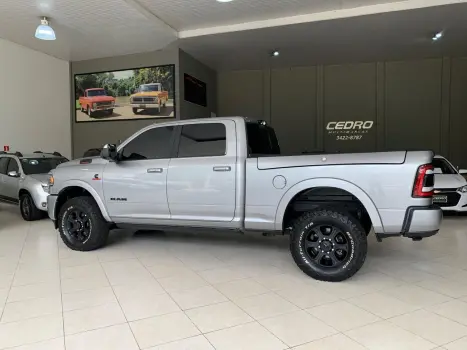 RAM 2500 6.7 I6 24V SLT CABINE DUPLA TURBO DIESEL NIGHT EDITION 4X4 AUTOMTICO, Foto 2