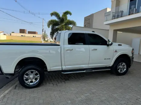 RAM 2500 6.7 I6 24V SLT CABINE DUPLA TURBO DIESEL LARAMIE 4X4 AUTOMTICO, Foto 8