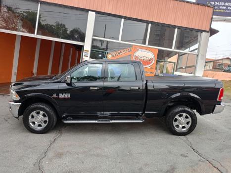 RAM 2500 6.7 I6 24V SLT CABINE DUPLA TURBO DIESEL LARAMIE 4X4 AUTOMTICO, Foto 8