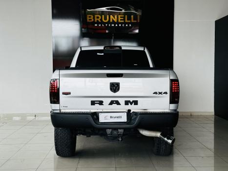 RAM 2500 6.7 I6 24V SLT CABINE DUPLA TURBO DIESEL LARAMIE 4X4 AUTOMTICO, Foto 5