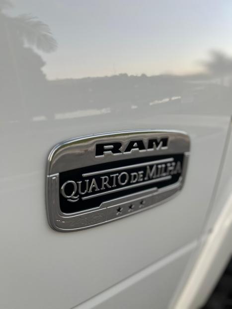 RAM 2500 6.7 I6 24V SLT CABINE DUPLA TURBO DIESEL LARAMIE 4X4 AUTOMTICO, Foto 14