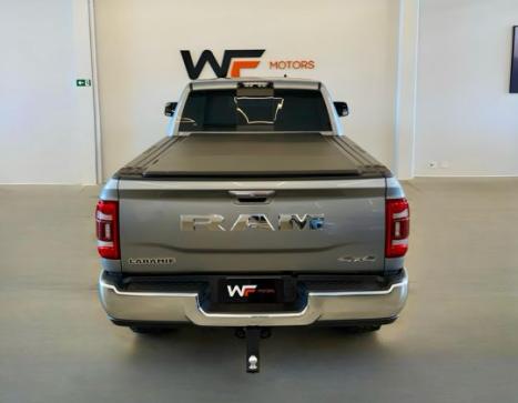 RAM 2500 6.7 I6 24V SLT CABINE DUPLA TURBO DIESEL LARAMIE 4X4 AUTOMTICO, Foto 3