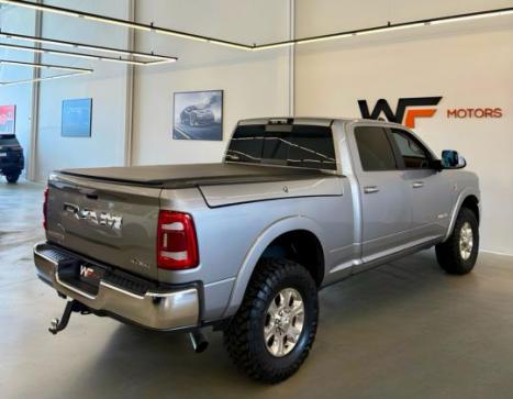 RAM 2500 6.7 I6 24V SLT CABINE DUPLA TURBO DIESEL LARAMIE 4X4 AUTOMTICO, Foto 6