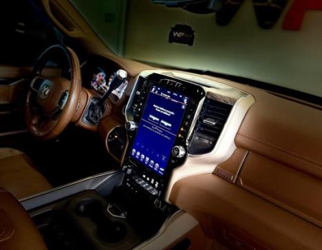 RAM 2500 6.7 I6 24V SLT CABINE DUPLA TURBO DIESEL LARAMIE 4X4 AUTOMTICO, Foto 8