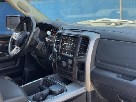 RAM 2500 6.7 I6 24V SLT CABINE DUPLA TURBO DIESEL LARAMIE 4X4 AUTOMTICO, Foto 5