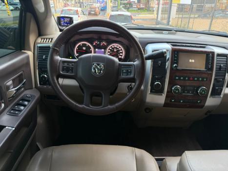 RAM 2500 6.7 I6 24V SLT CABINE DUPLA TURBO DIESEL LARAMIE 4X4 AUTOMTICO, Foto 9
