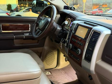 RAM 2500 6.7 I6 24V SLT CABINE DUPLA TURBO DIESEL LARAMIE 4X4 AUTOMTICO, Foto 10