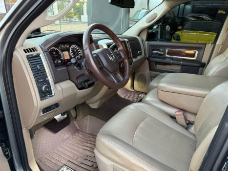 RAM 2500 6.7 I6 24V SLT CABINE DUPLA TURBO DIESEL LARAMIE 4X4 AUTOMTICO, Foto 11