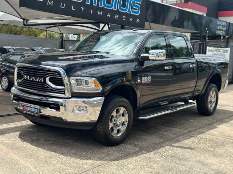 RAM 2500 6.7 I6 24V SLT CABINE DUPLA TURBO DIESEL LARAMIE 4X4 AUTOMTICO, Foto 2