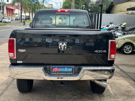 RAM 2500 6.7 I6 24V SLT CABINE DUPLA TURBO DIESEL LARAMIE 4X4 AUTOMTICO, Foto 6