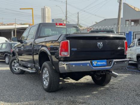 RAM 2500 6.7 I6 24V SLT CABINE DUPLA TURBO DIESEL LARAMIE 4X4 AUTOMTICO, Foto 3