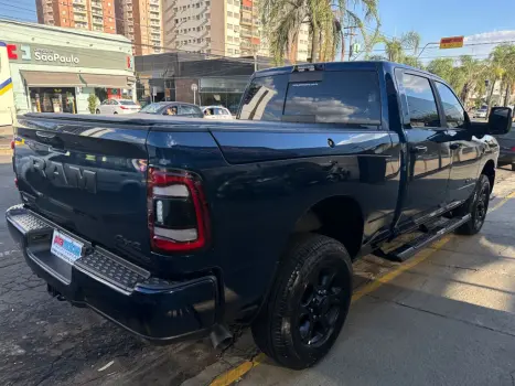 RAM 2500 6.7 I6 24V SLT CABINE DUPLA TURBO DIESEL NIGHT EDITION 4X4 AUTOMTICO, Foto 7