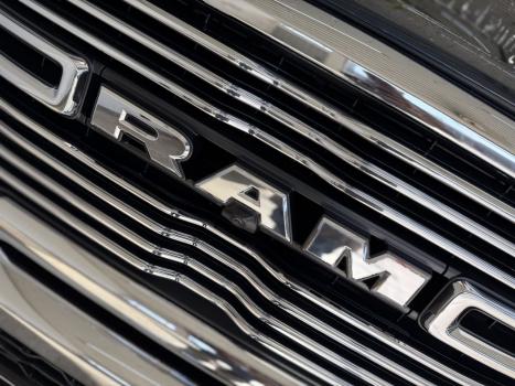 RAM 2500 6.7 I6 24V SLT CABINE DUPLA TURBO DIESEL LARAMIE 4X4 AUTOMTICO, Foto 4