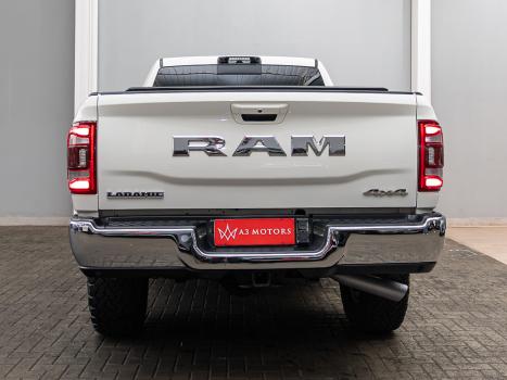 RAM 2500 6.7 I6 24V SLT CABINE DUPLA TURBO DIESEL LARAMIE 4X4 AUTOMTICO, Foto 6