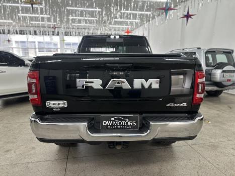 RAM 3500 6.7 I6 LIMITED LONG HORN CABINE DUPLA 4X4 TURBO DIESEL AUTOMTICO, Foto 9