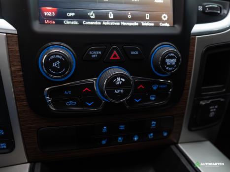 RAM Classic 5.7 V8 32V 4P HEMI LARAMIE AUTOMTICO, Foto 14