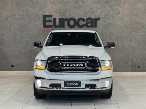 RAM Classic 5.7 V8 32V 4P HEMI LARAMIE AUTOMTICO, Foto 2