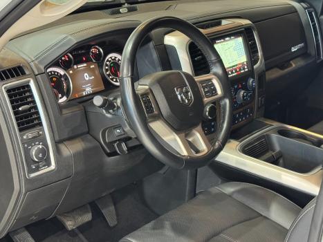 RAM Classic 5.7 V8 32V 4P HEMI LARAMIE AUTOMTICO, Foto 9