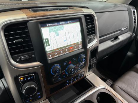 RAM Classic 5.7 V8 32V 4P HEMI LARAMIE AUTOMTICO, Foto 13