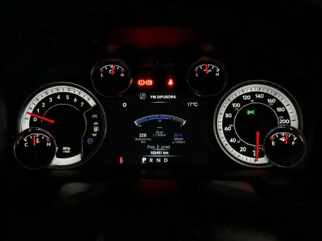 RAM Classic 5.7 V8 32V 4P HEMI LARAMIE NIGHT EDITION AUTOMTICO, Foto 8