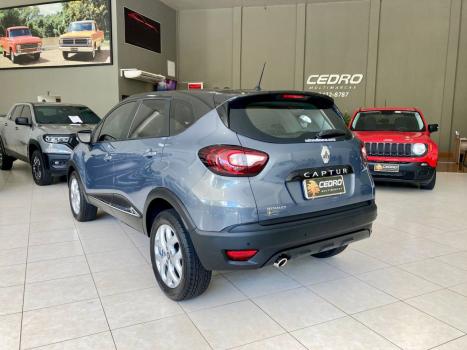 RENAULT Captur 1.6 16V 4P FLEX SCE LIFE X-TRONIC CVT, Foto 3