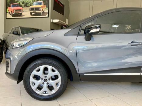 RENAULT Captur 1.6 16V 4P FLEX SCE LIFE X-TRONIC CVT, Foto 48