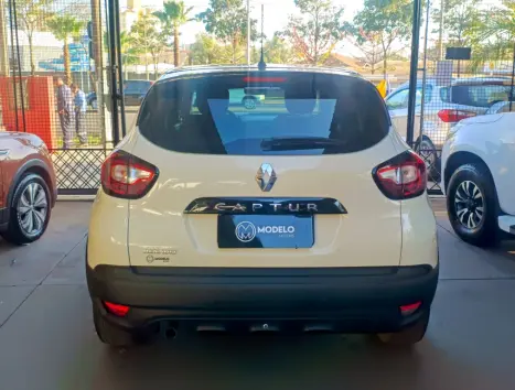 RENAULT Captur 1.6 16V 4P FLEX SCE LIFE X-TRONIC CVT, Foto 4