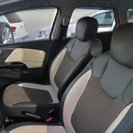 RENAULT Captur 1.6 16V 4P FLEX SCE INTENSE X-TRONIC CVT, Foto 9
