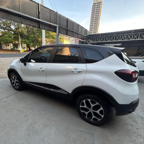 RENAULT Captur 1.6 16V 4P FLEX SCE INTENSE X-TRONIC CVT, Foto 4