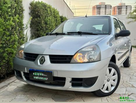 RENAULT Clio Hatch 1.0 16V 4P AUTHENTIQUE, Foto 2