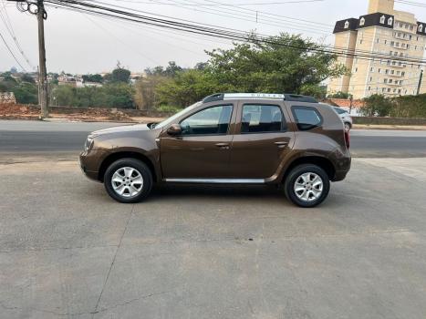 RENAULT Duster 1.6 16V 4P FLEX DYNAMIQUE, Foto 4